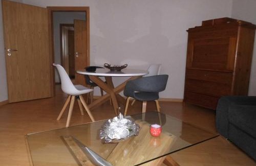 Nikolaiviertel Apartment | Ferienwohnung Himmel und Hölle