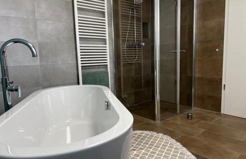 Deggenhausertal Apartment | Ferienwohnung Hinz