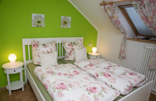 Markdorf Apartment | Ferienwohnung Hortensie