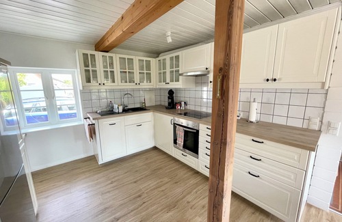 Roikier Apartment | Ferienwohnung Instenhuus. Garten-mitbenutzung auf 1000qm, 3 km vom Strand