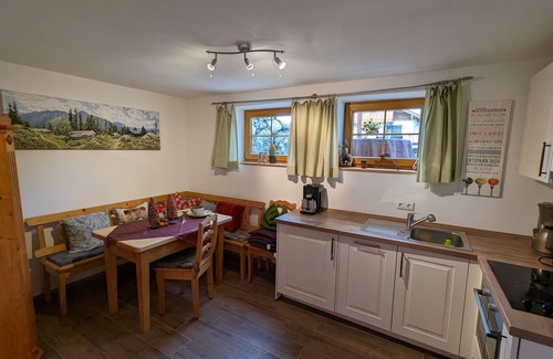 Brannenburg Apartment | Ferienwohnung II - Fuchsbau