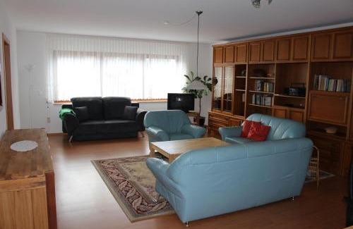 Buhlau/Weier Hirsch Apartment | Ferienwohnung-Illgen