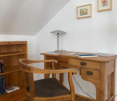 Großraschen Apartment | Ferienwohnung im Dreiseitenhof