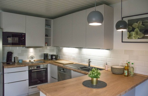 Breuna Apartment | Ferienwohnung im Landhotel Sonneneck