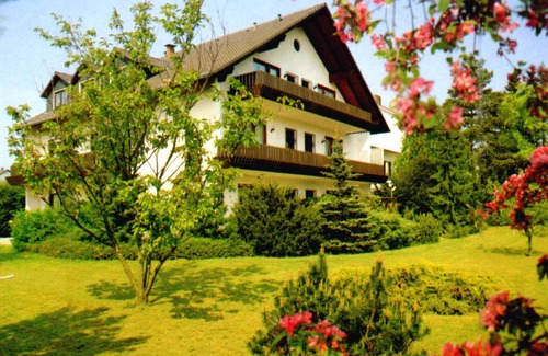 Breuna Apartment | Ferienwohnung im Landhotel Sonneneck