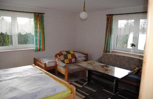 Windeby Apartment | Ferienwohnung In Beliebtem Gästehaus Mit Fahrradverleih Und Brötchenservice