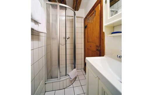 Old Town Apartment | Ferienwohnung Insel 2, 42qm mit 1 Wohn-/Esszimmer, 1 Schlafzimmer für max. 2 Personen