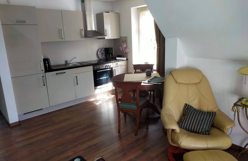 Luetetsburg Apartment | Ferienwohnung Johanna mit Großer Dachterrasse in Lütetsburg