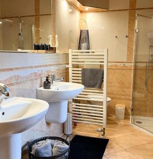 Neuruppin Apartment | Ferienwohnung Kamrath Altstadt