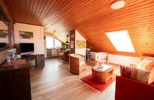 Sehestedt Apartment | Ferienwohnung Kiebzitzküken - Ferienwohnung Kiebitzküken