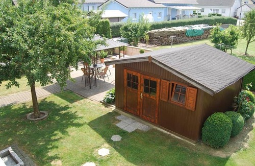 Morbach Apartment | Ferienwohnung Kleeblatt - apartment/flat, shower and bath, WC, 1 bedroom
