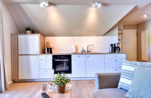 Putbus Apartment | Ferienwohnung Kleines Sanddorn 26 Feriendorf Klein Stresow Rügen by ruyastay