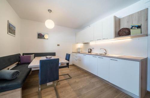 Avelengo Apartment | Ferienwohnung Kratzberg Edelweiss