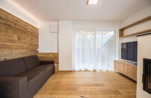 Perca Apartment | Ferienwohnung Kronplatz Blick
