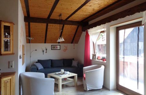Eussenheim Apartment | Ferienwohnung Löber