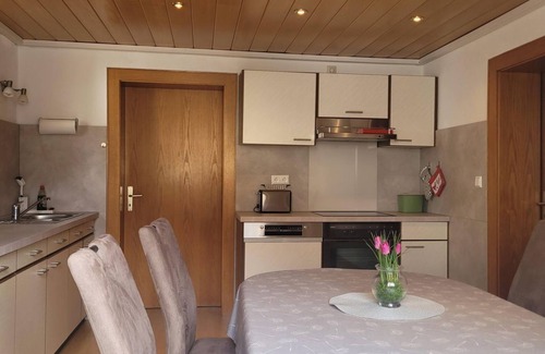 Bad Bergzabern Apartment | Ferienwohnung Lang - Fewo mit 2 Schlafzimmern
