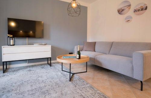 Neuhaus Apartment | Ferienwohnung Lee Ost 2 2
