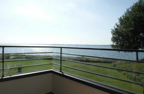 Schausende Apartment | Ferienwohnung Leuchtturm 21