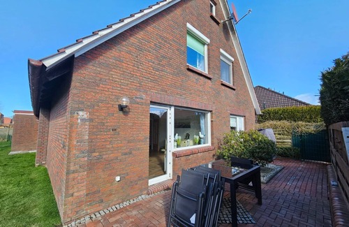 Neßmersiel Apartment | Ferienwohnung Merle Unnern - Herzlich Willkommmen in der Ferienwohnung Huus Merle Unnern!