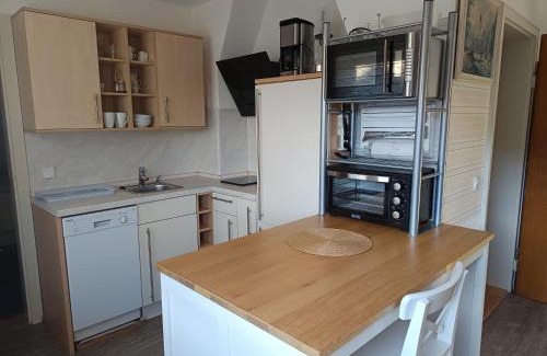 Warmensteinach Apartment | Ferienwohnung Michelle mit Balkon für 1 - 6 Personen