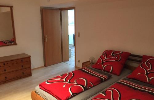 Kastellaun Apartment | Ferienwohnung Mimi Souterrainwohnung