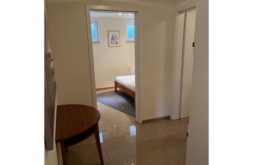 Oos Apartment | Ferienwohnung mit 80qm, 1 Schlafzimmer, 1 Wohn-schlafzimmer, Max. 4 Personen