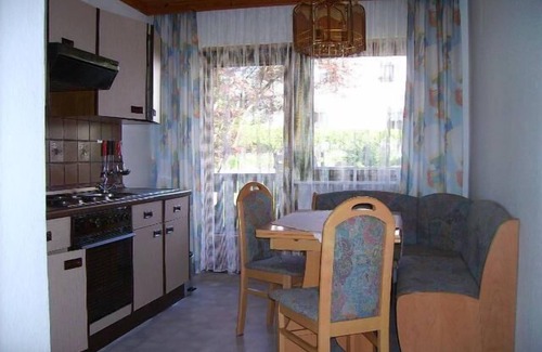 Lehen Apartment | Ferienwohnung mit Balkon und kostenfreier Gästekarte des GUTI-System