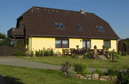 Zweedorf Apartment | Ferienwohnung mit Garten in Zweedorf