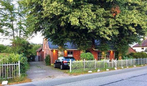 Wellsee Apartment | Ferienwohnung Mit Stellplatz Mitten Im Grünen