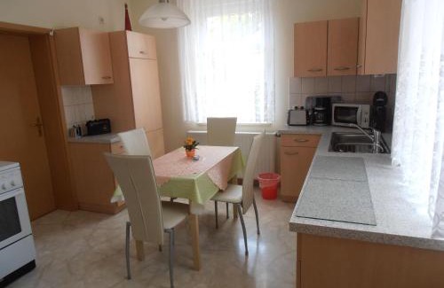 Steinberg Apartment | Ferienwohnung-Mitreuter