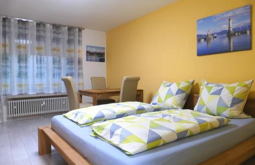 Aschach Apartment | Ferienwohnung ML Apartment - seenah, ruhig und zentral vor der Insel Lindau