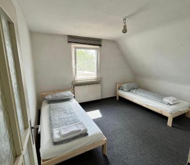 Kitzingen Apartment | Ferienwohnung/Monteurzimmer