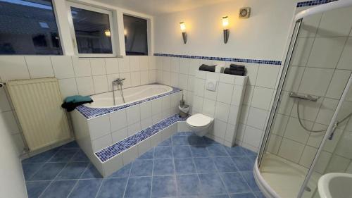 Zulpich Apartment | Ferienwohnung Monteurzimmer Zülpich Bauernhof