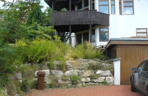Allensbach Apartment | Ferienwohnung Naturhaus, 50qm