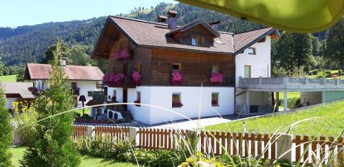 Niederau Apartment | Ferienwohnung Neuheim