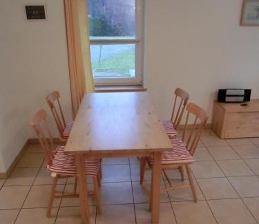 Gelbensande Apartment | Ferienwohnung NH13