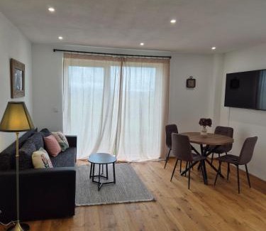 Schrattenbach Apartment | Ferienwohnung NoEl