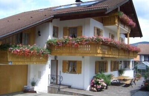 Aufham Apartment | Ferienwohnung Nr. 2, 33m², Wohn-/schlafraum, Balkon, TV, 2 Pers