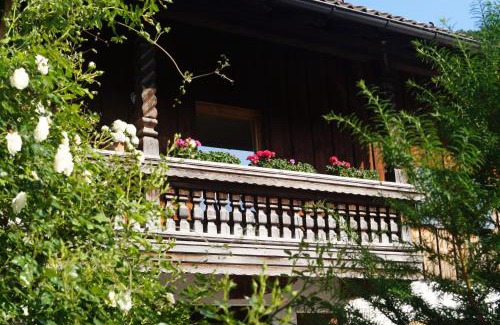 Flintsbach A. Inn Apartment | Ferienwohnung Oberschopper