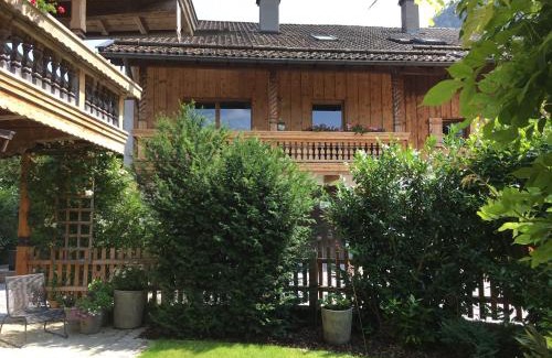 Flintsbach A. Inn Apartment | Ferienwohnung Oberschopper