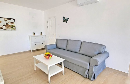 Gran Tarajal Apartment | Ferienwohnung Ocean Sounds A in Gran Tarajal, Innenstadt, Meerblick, Terrasse