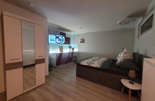 Leipziger Vorstadt Apartment | Ferienwohnung oder Studio Dresden-Neustadt inkl Parkplatz mit Balkon oder Terrasse
