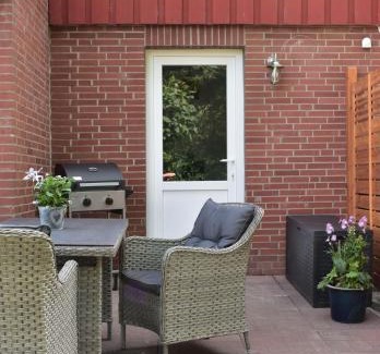 Neuhaus Apartment | Ferienwohnung Osteland
