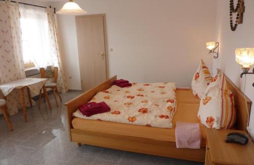 Wildenranna Apartment | Ferienwohnung Pension Hauer Hof