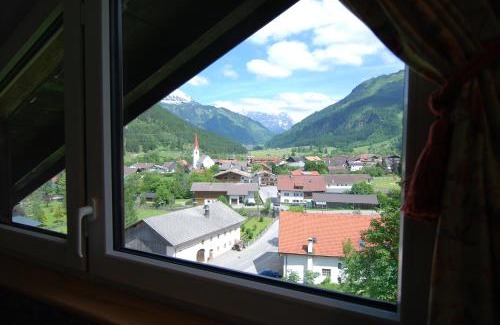 Bichlbach Apartment | Ferienwohnung Pension Tirol