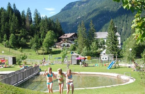 Bichlbach Apartment | Ferienwohnung Pension Tirol