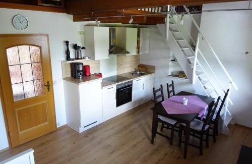 Bad Endorf Apartment | Ferienwohnung Pickert