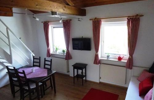 Bad Endorf Apartment | Ferienwohnung Pickert