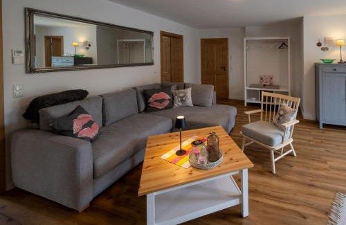 Gersfeld Apartment | Ferienwohnung Reesberg-Stube