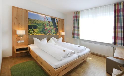 Fladungen Apartment | Ferienwohnung Rhönchalet und TBund